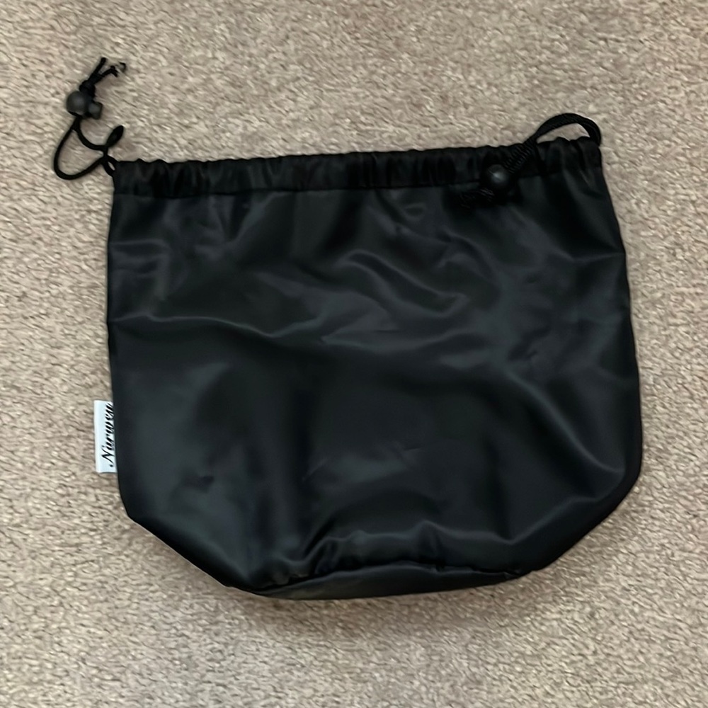 “Narwey: Drawstring makeup bag”